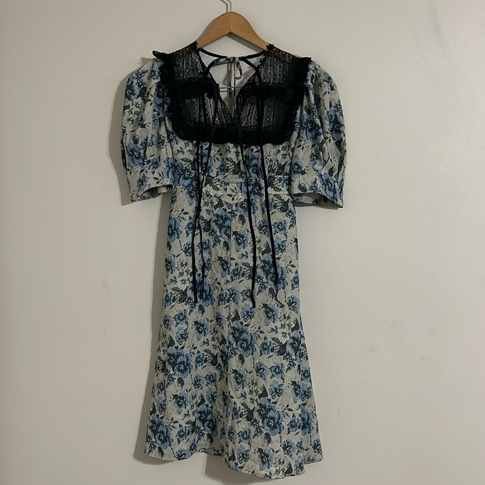 B.Fleurs women’s floral mini dress large
